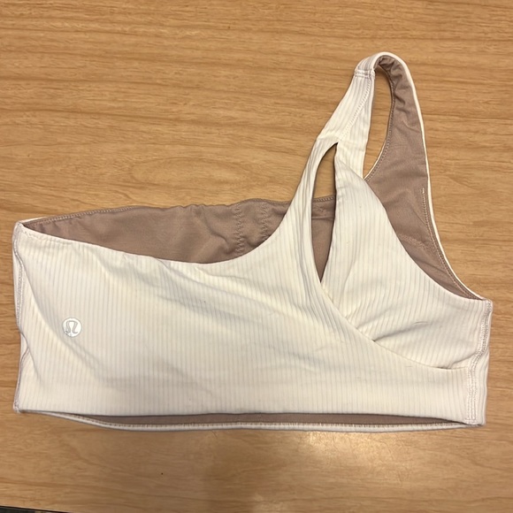 Lululemon Ribbed Asymmetrical Bra - Picture 3 of 3